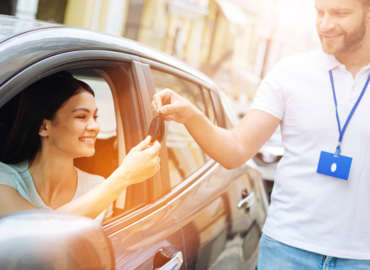 Où Louer une Voiture Pas Chère à Marrakech ? Le Guide 2025